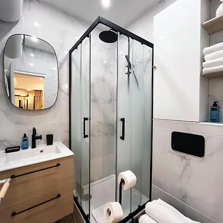 Lejlighed Urbanflat 178 - Charming For 6 In Heart Of Paris